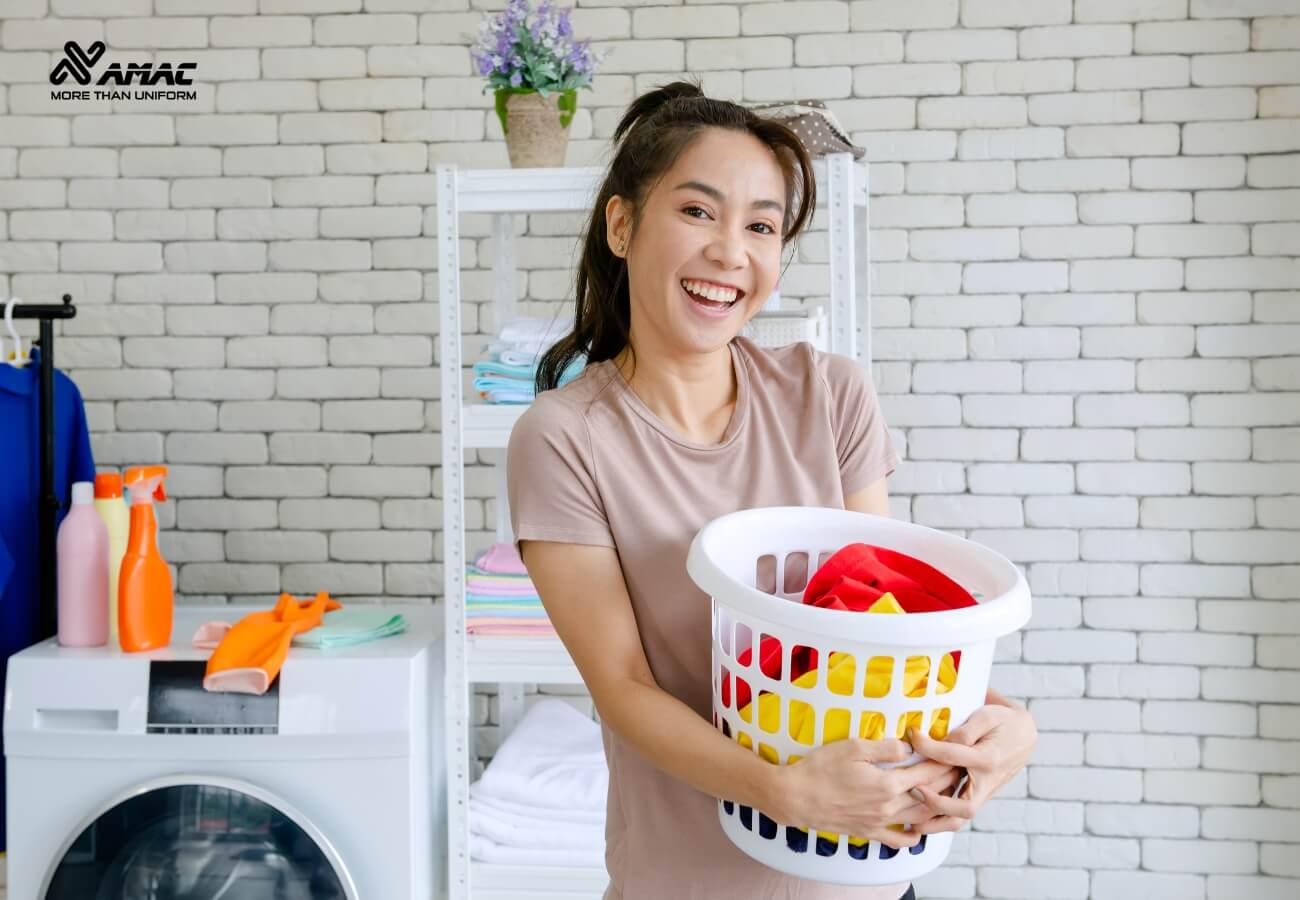 Hướng Dẫn Bảo Quản Đồng Phục Đúng Cách Để Lâu Bền